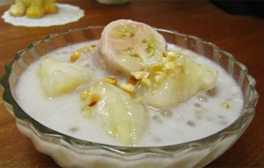 Cách nấu chè chuối ngọt thanh với đường phèn